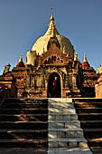 Bagan Myanmar. Dhammayazika pagoda. 